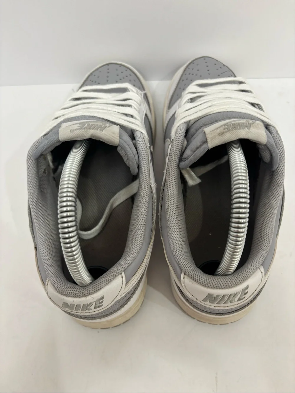 Nike Dunk low size 6